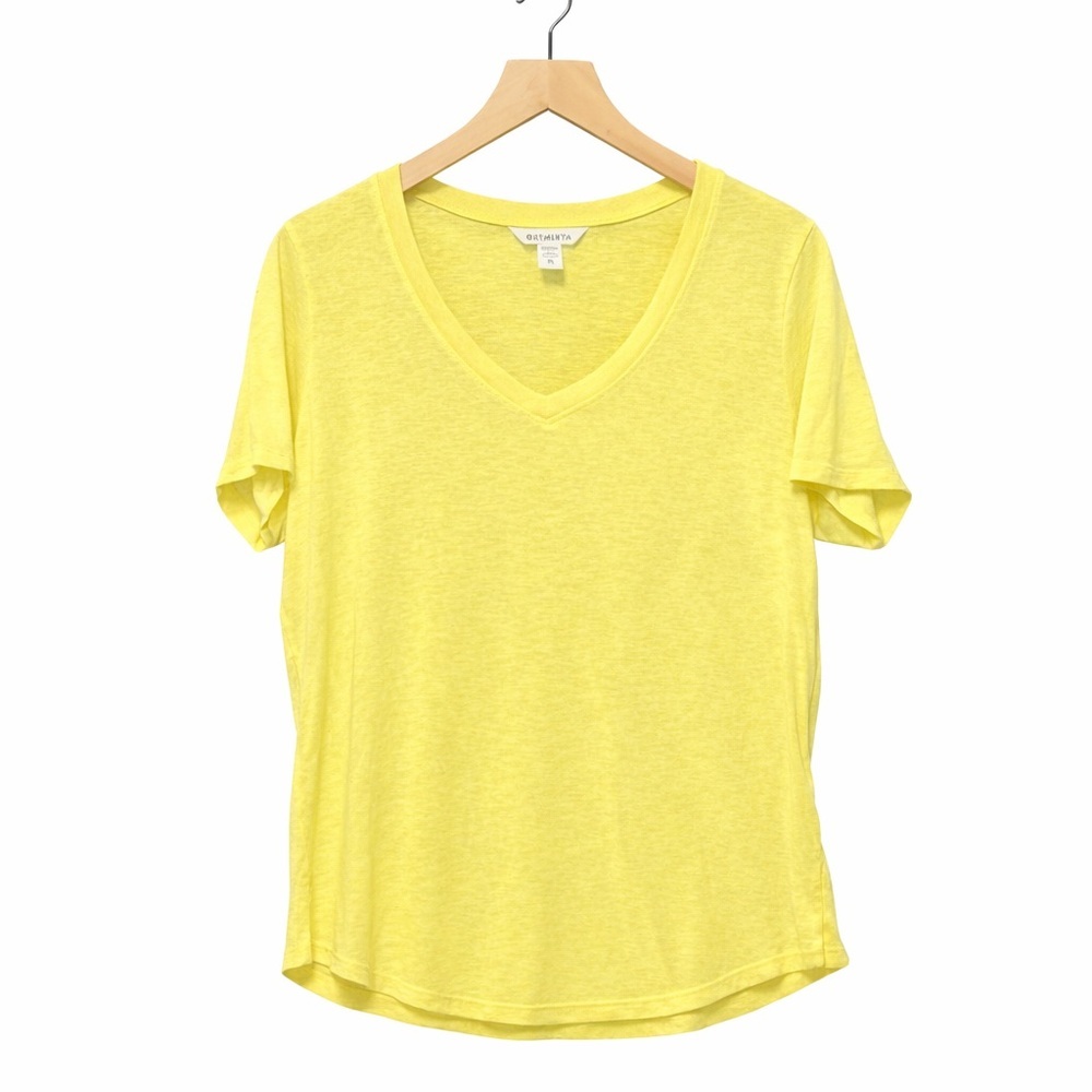 Athleta Breezy Light Yellow V-Neck Short Sleeve Tee